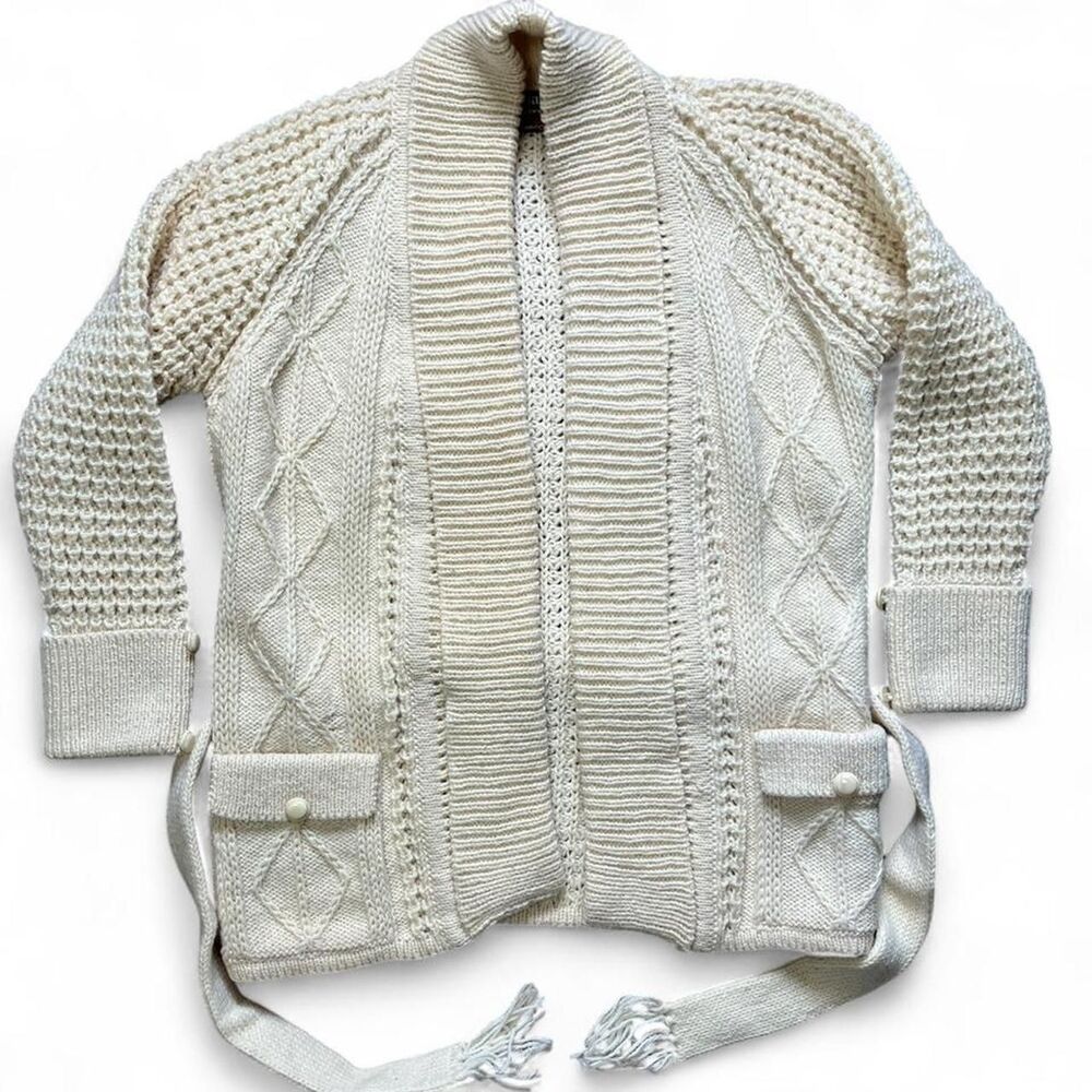 Women's Gaeltarra Iran Wool Hand Knitted Cream Open Cardigan